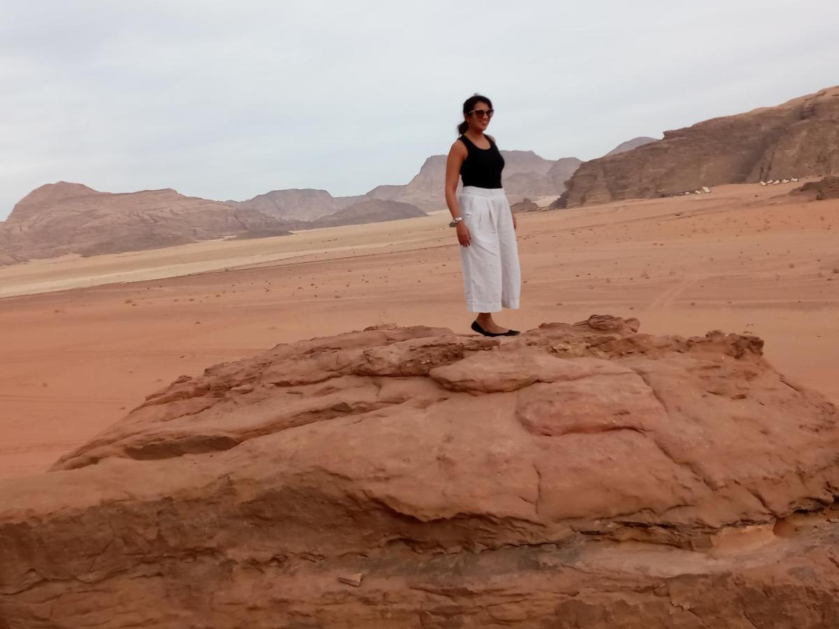 Rum Moon Luxury Camp Wadi Rum Extérieur photo